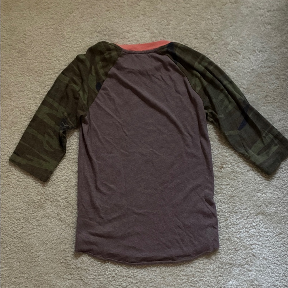 Women’s Raglan “LIFT” Shirt - Picture 5 of 7